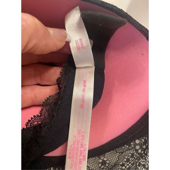PINK Victoria’s Secret Lace Wireless Push Up Bra Black - Picture 9 of 9